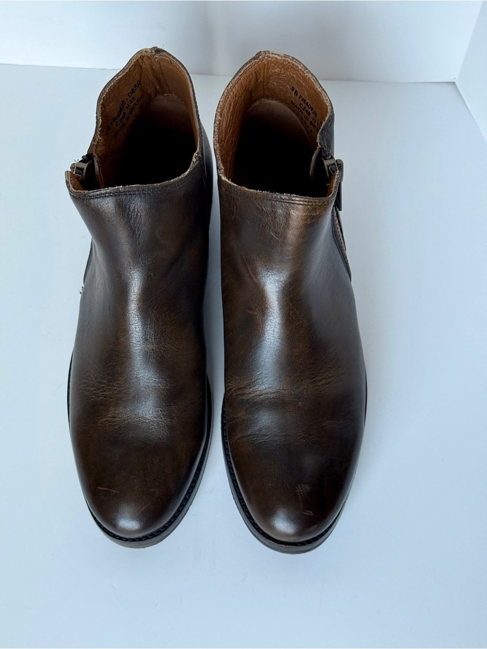 FRYE Women’s 9 Dark Brown Leather Booties Outside Zip MADISON MOTO SHOOTIE - Picture 6 of 16